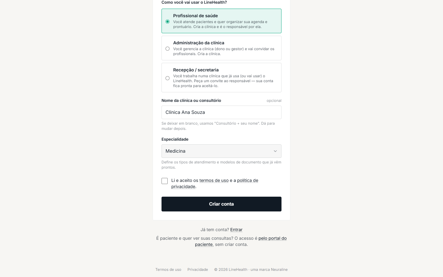 A especialidade já traz tipos de atendimento e modelos de documento prontos, e você ajusta depois.
